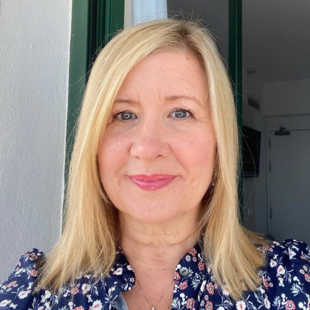 Suzette Clack – Receptionist